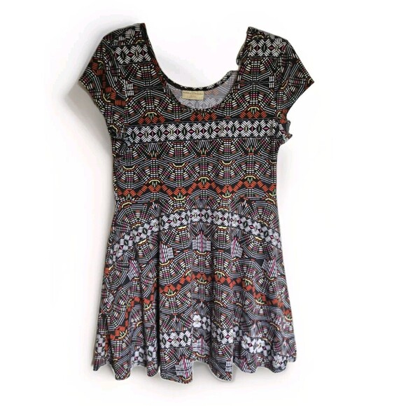 Bobbie Brooks Ladies Dress Juniors Size Large L Soft Comfy Aztec Geometrical Red - Picture 1 of 9